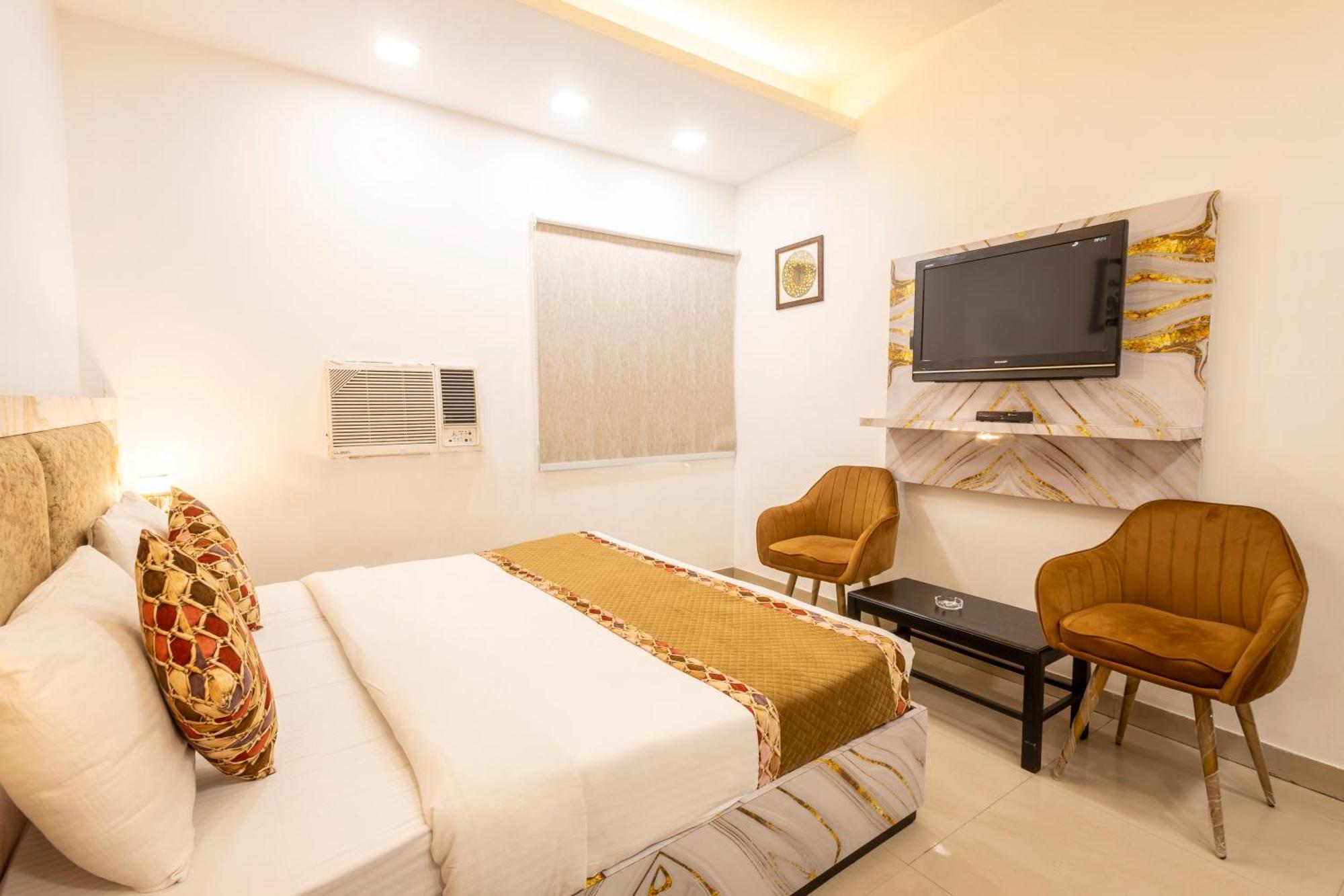 Hotel Cosmo Near Blk Hospital Karol Bagh 德里 外观 照片