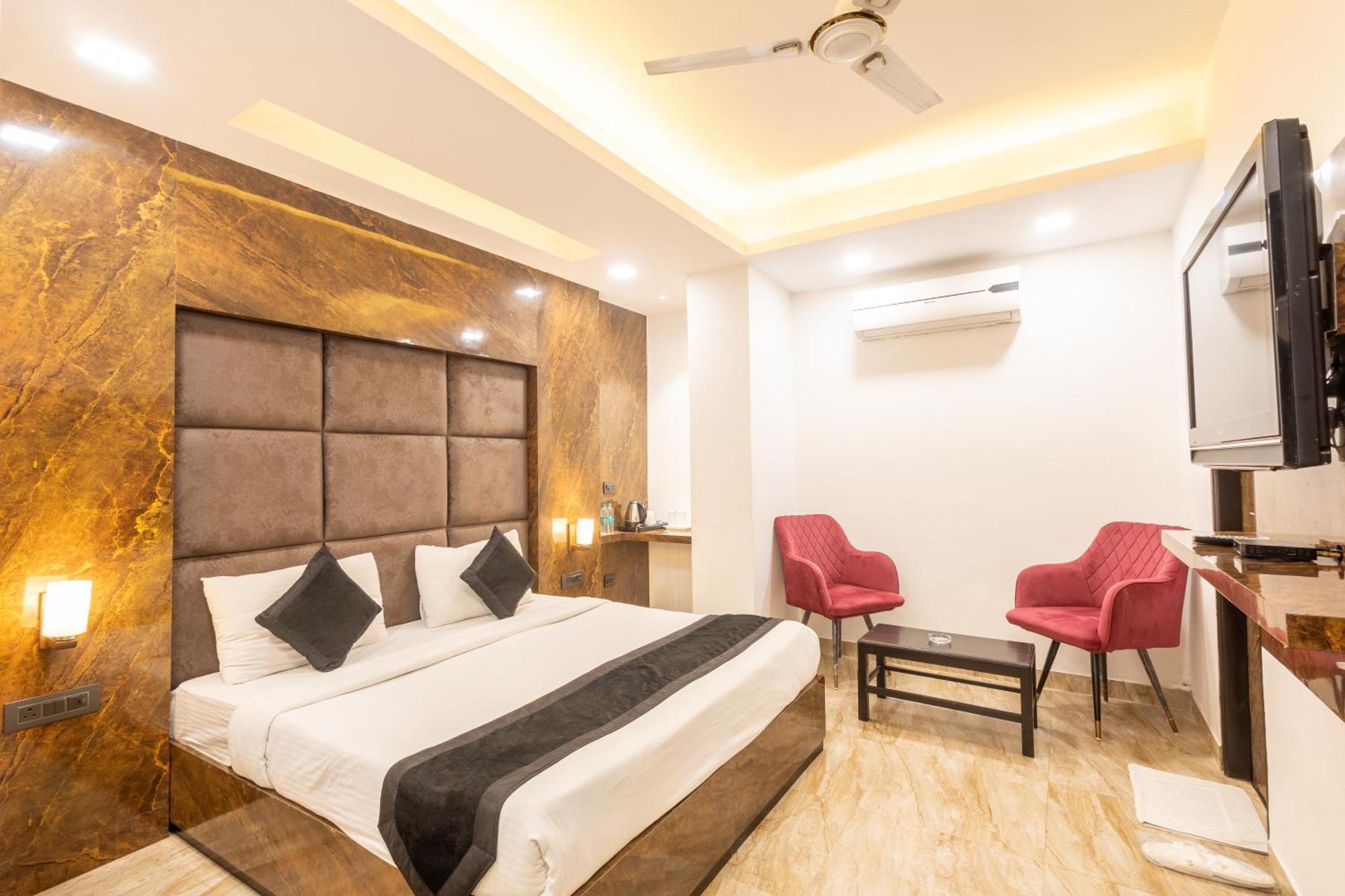 Hotel Cosmo Near Blk Hospital Karol Bagh 德里 外观 照片