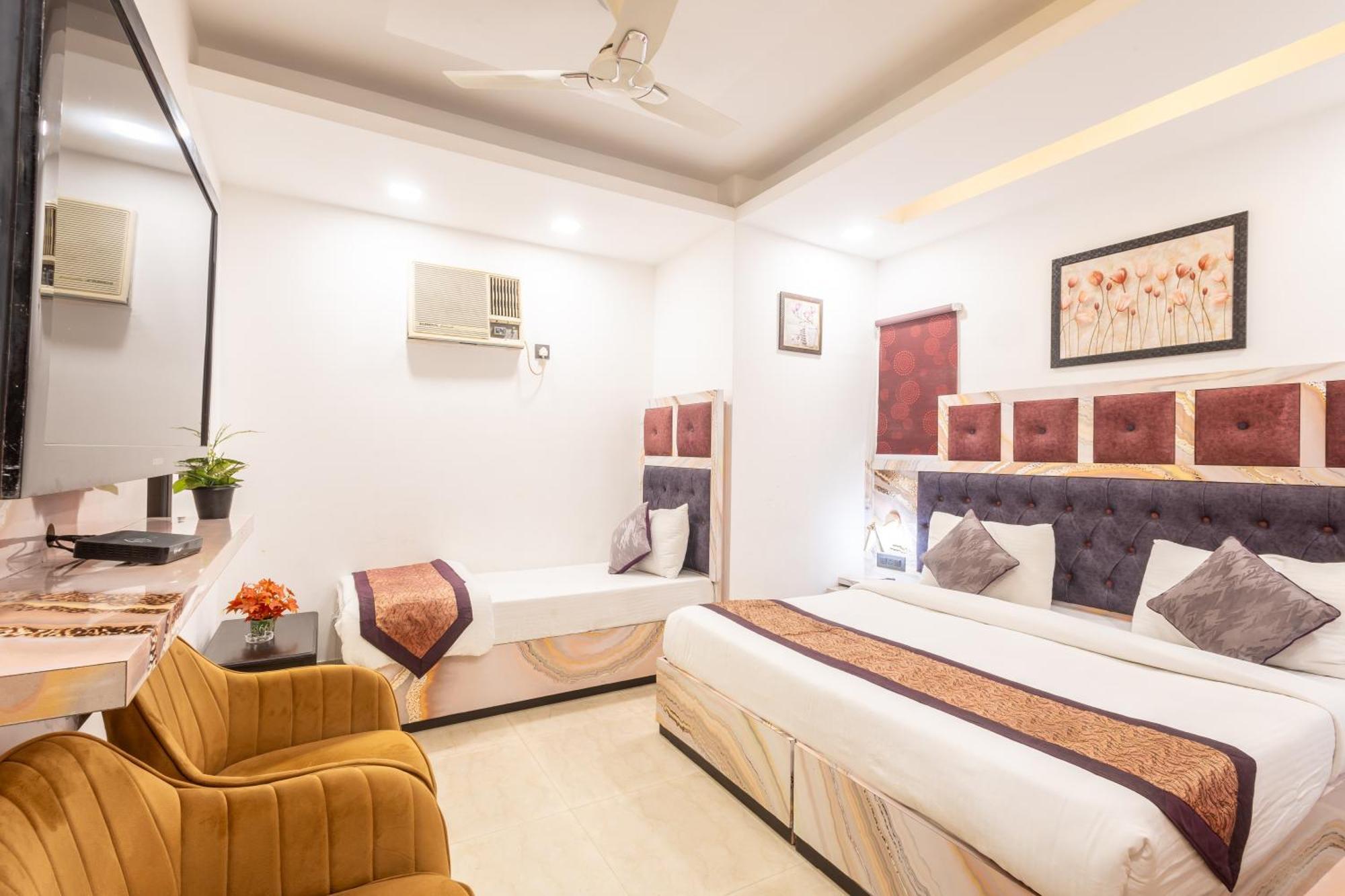 Hotel Cosmo Near Blk Hospital Karol Bagh 德里 外观 照片