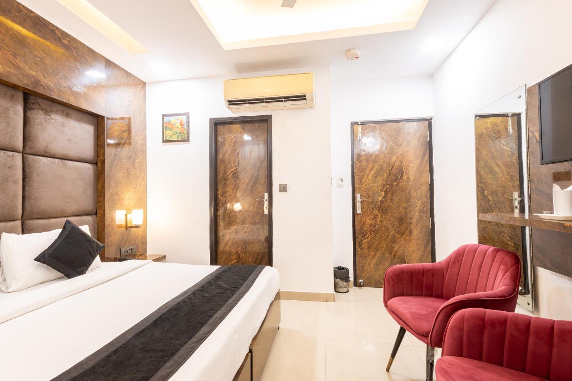 Hotel Cosmo Near Blk Hospital Karol Bagh 德里 外观 照片