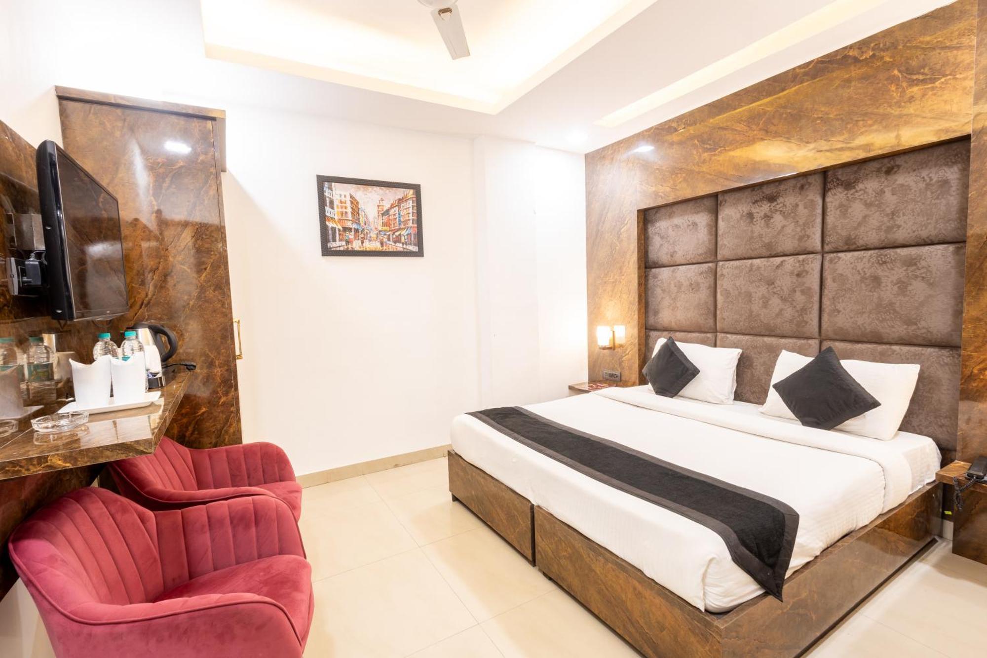 Hotel Cosmo Near Blk Hospital Karol Bagh 德里 外观 照片