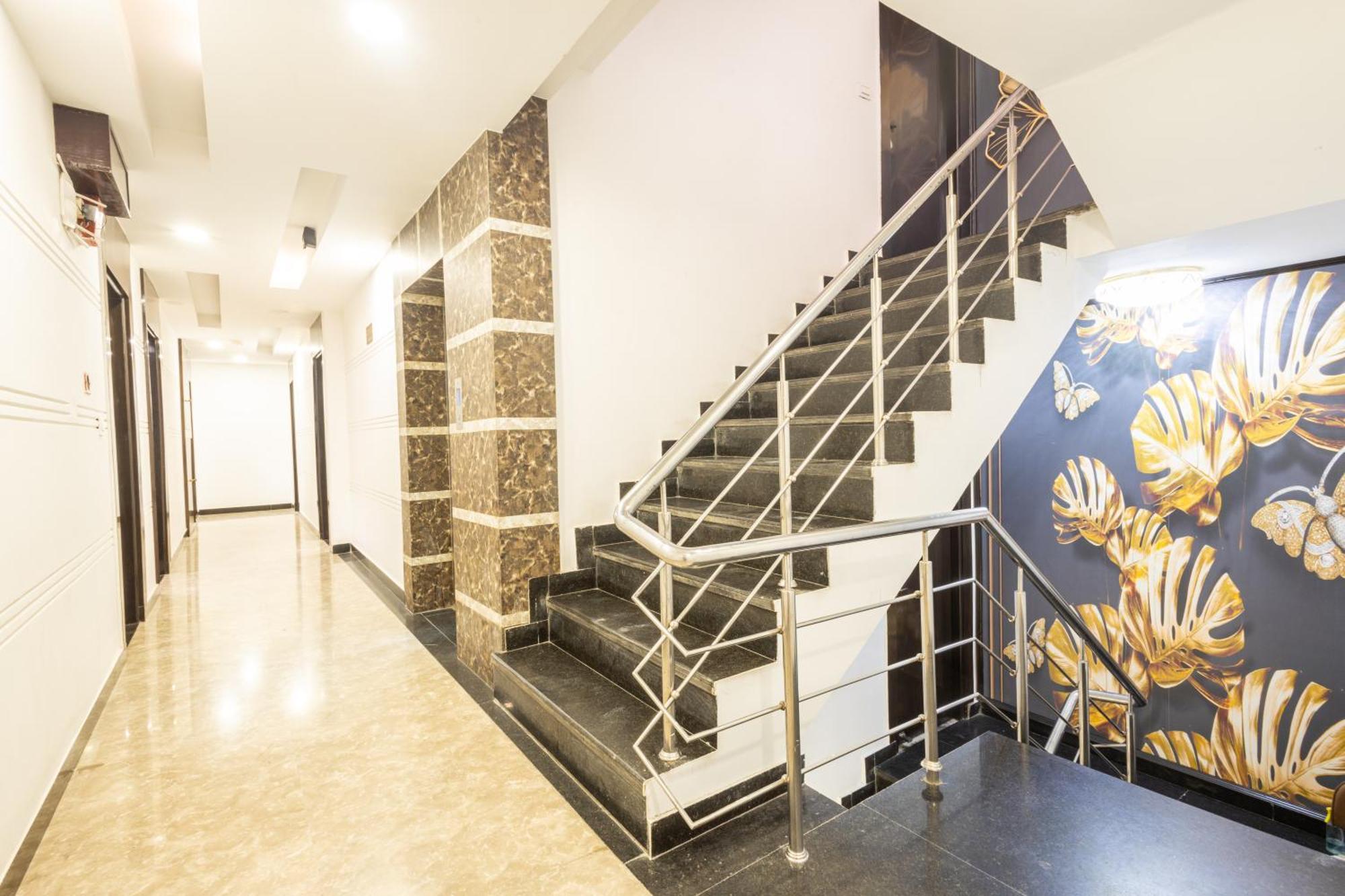 Hotel Cosmo Near Blk Hospital Karol Bagh 德里 外观 照片